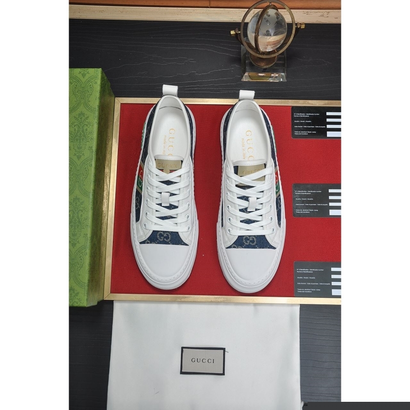 G*u*i casual shoes